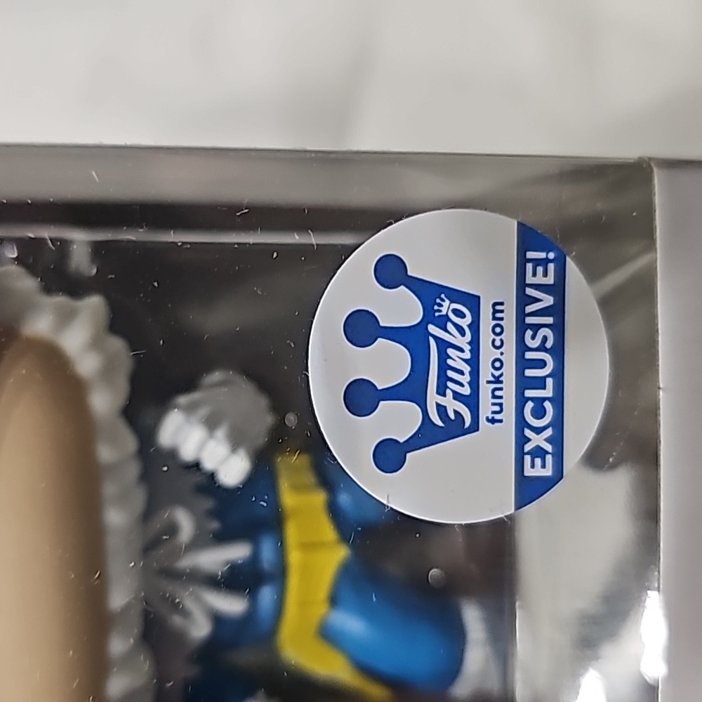 Captain Cold Funko Pop - Picture 2 of 7